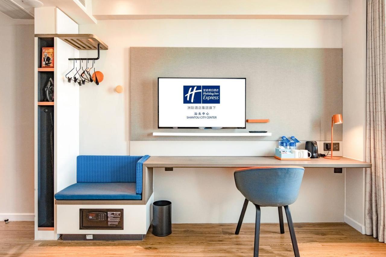 Holiday Inn Express Shantou City Center By Ihg Exteriör bild