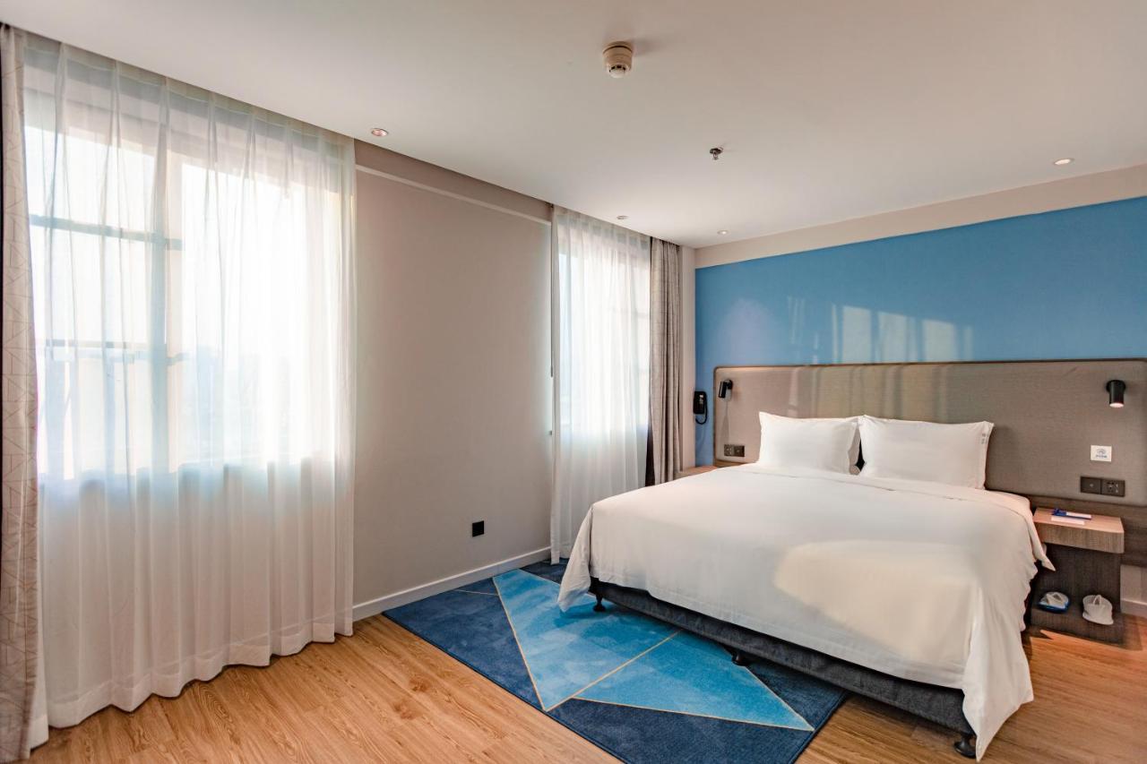Holiday Inn Express Shantou City Center By Ihg Exteriör bild