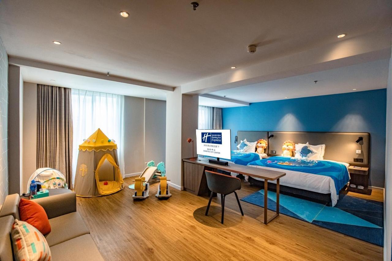 Holiday Inn Express Shantou City Center By Ihg Exteriör bild