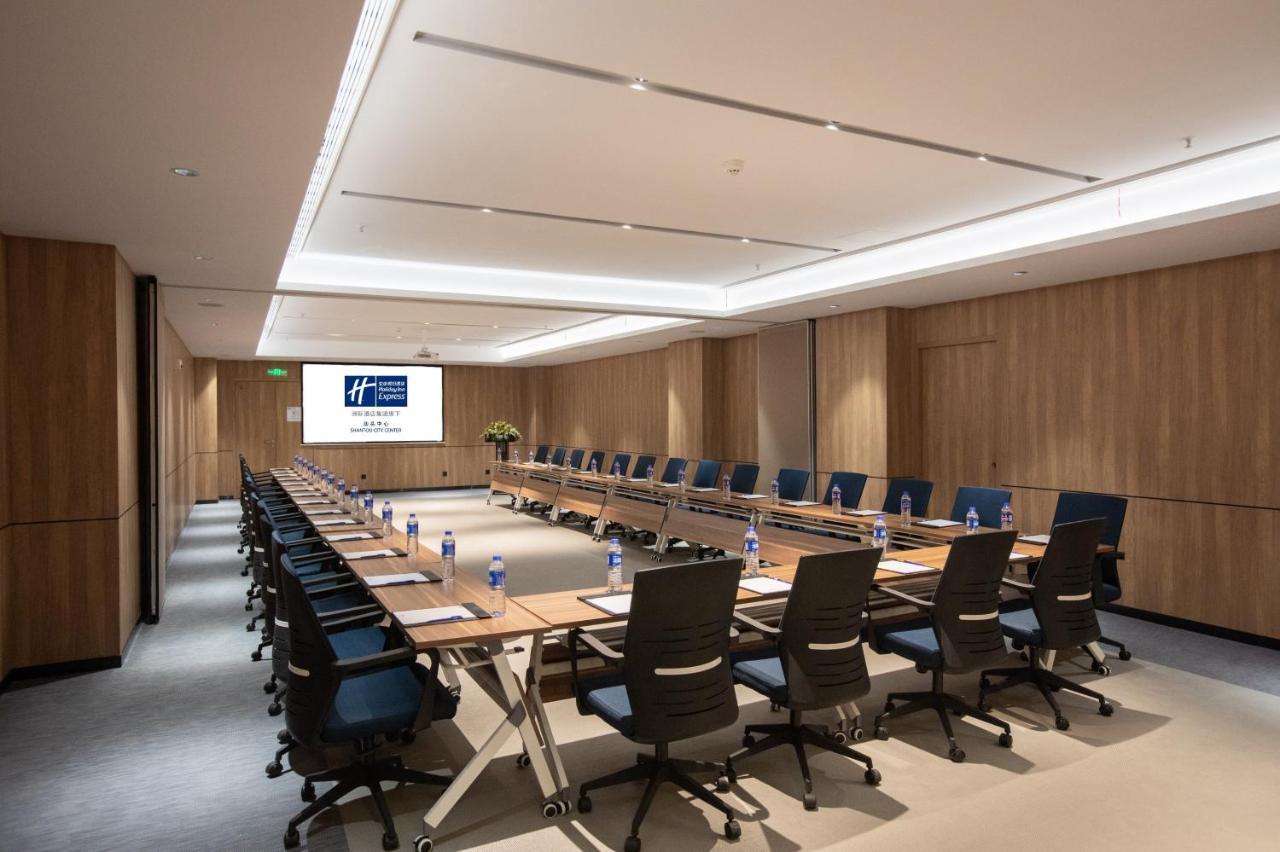 Holiday Inn Express Shantou City Center By Ihg Exteriör bild