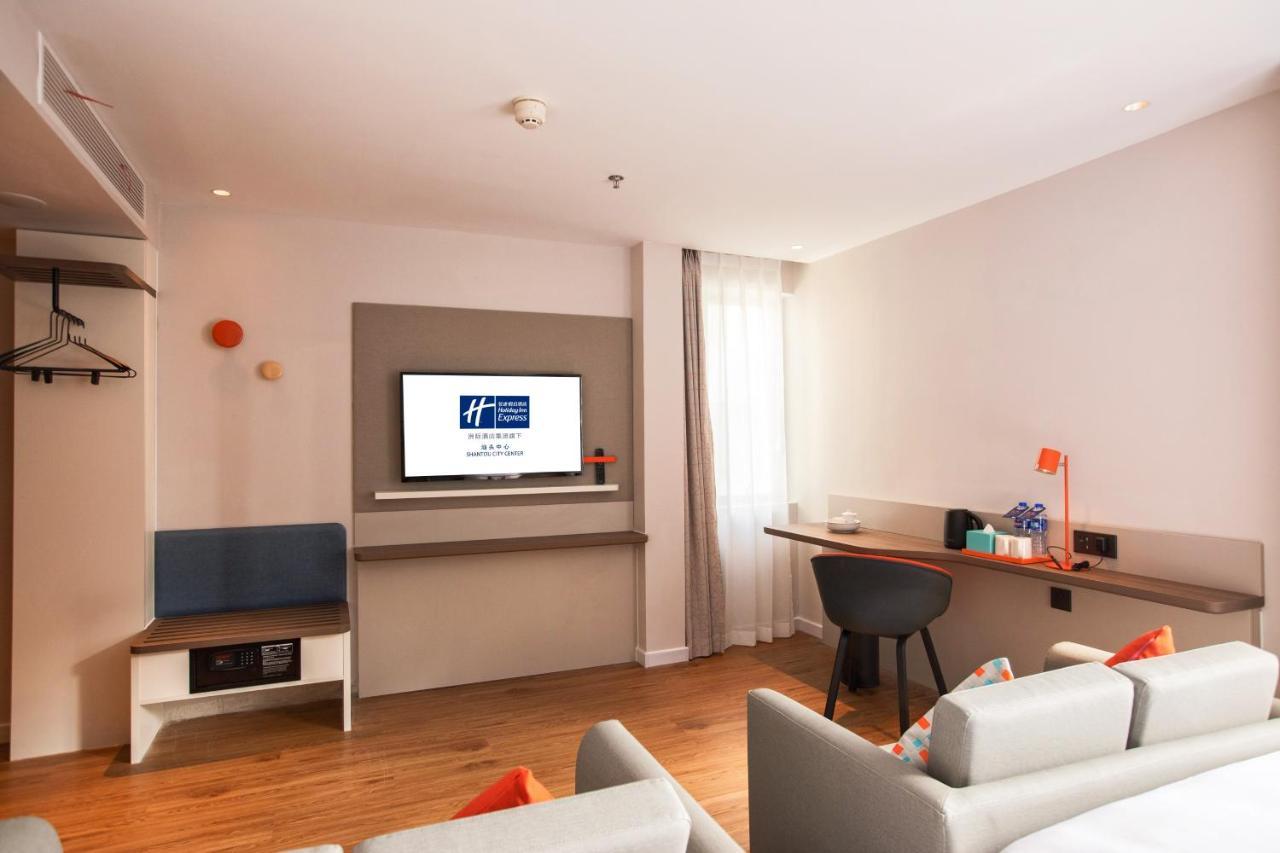Holiday Inn Express Shantou City Center By Ihg Exteriör bild