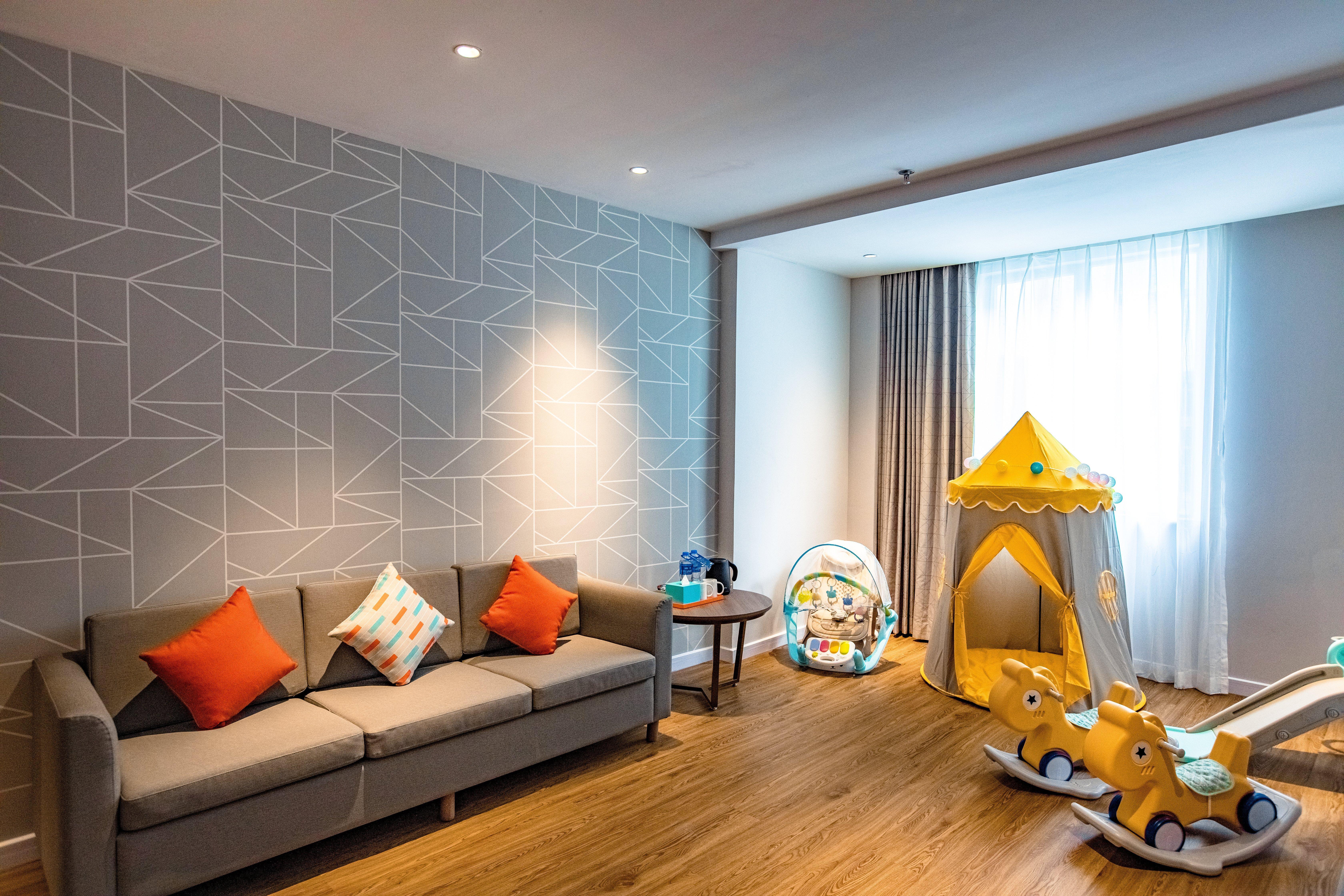 Holiday Inn Express Shantou City Center By Ihg Exteriör bild