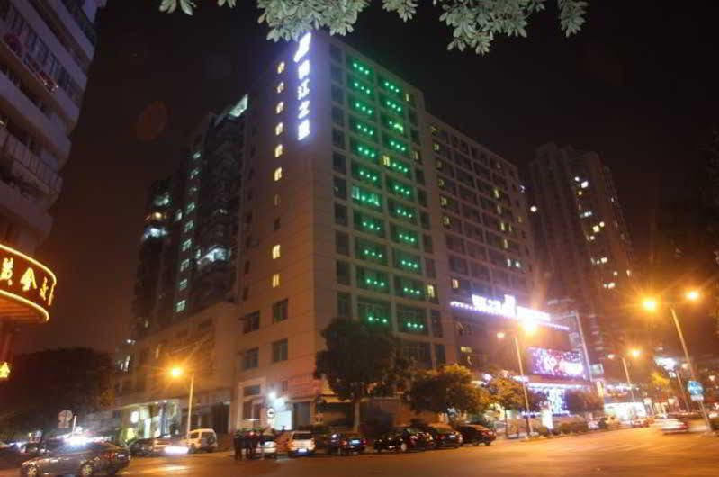 Holiday Inn Express Shantou City Center By Ihg Exteriör bild